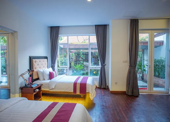 Naga Gate Boutique 4*